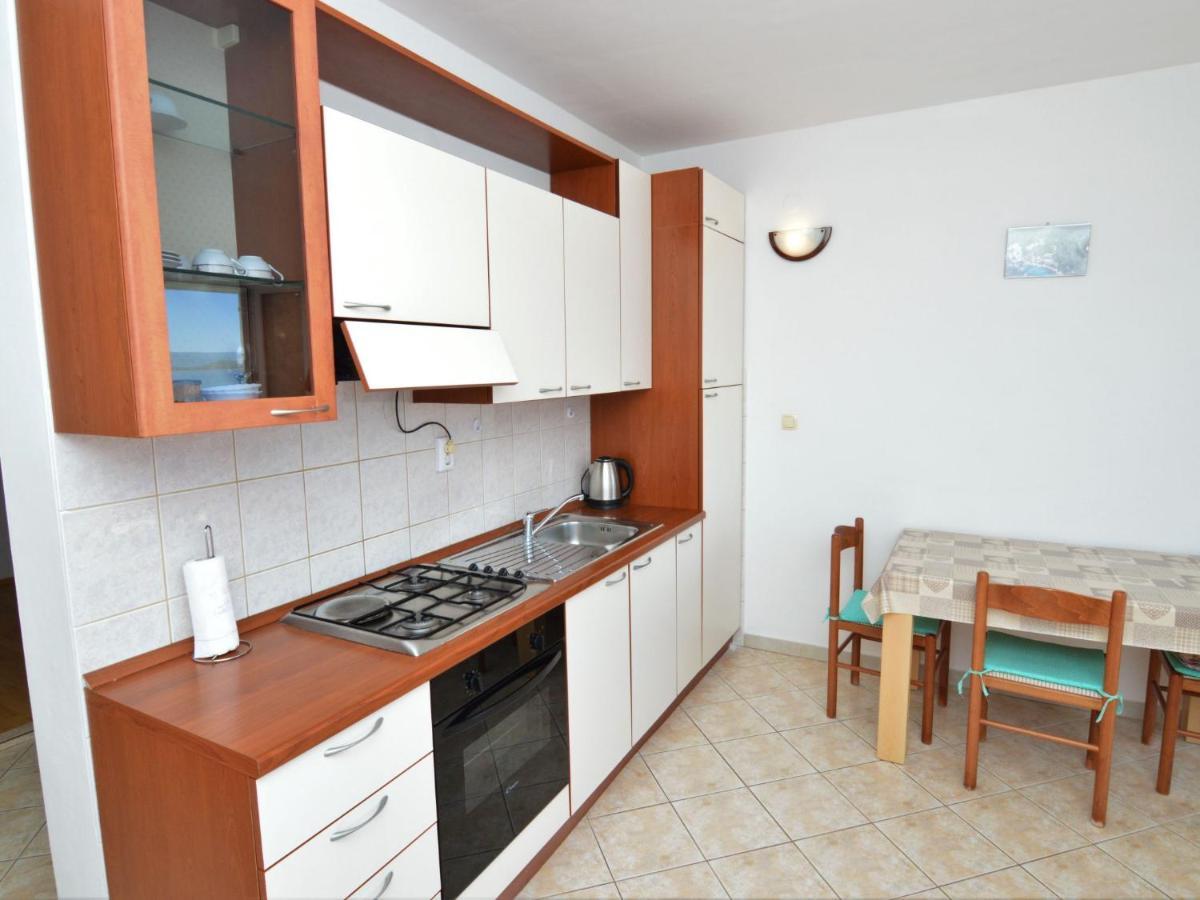 Apartment Buda - Hvr215 By Interhome Basina エクステリア 写真