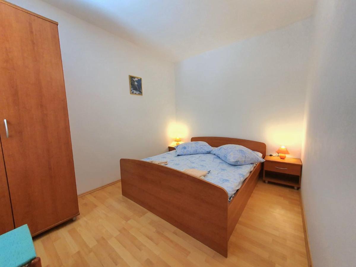 Apartment Buda - Hvr215 By Interhome Basina エクステリア 写真